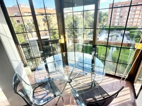 Apartamento en calle de la Eliana