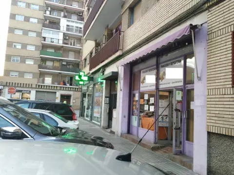 Commercial space in calle de Medina Albaida