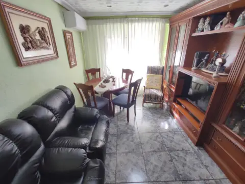 Piso en Torrefiel