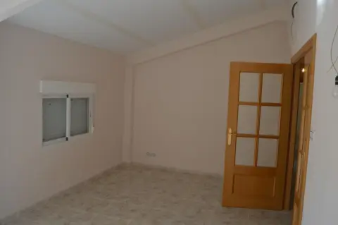 Chalet adosado en calle de Belimbre