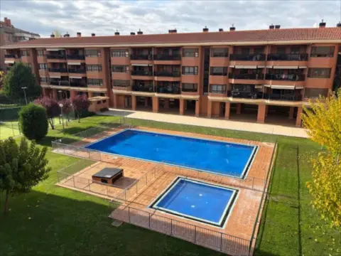 Piso en calle Monasterio Nuestra Señora de los Ángeles