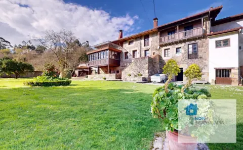 Chalet adosado en Barrio de la Portilla