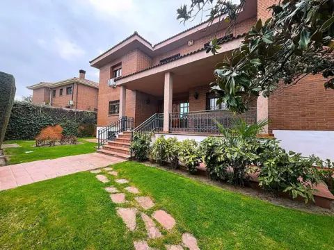 Casa unifamiliar en Pueblo