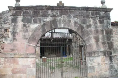 Casa unifamiliar en Carrejo