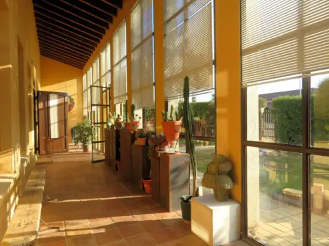 Casa unifamiliar en calle Avenida León