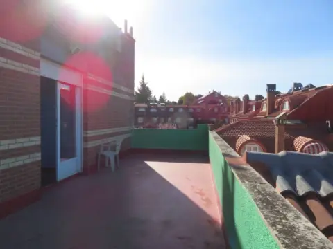 Piso en calle calle Uno de Mayo, nº 2