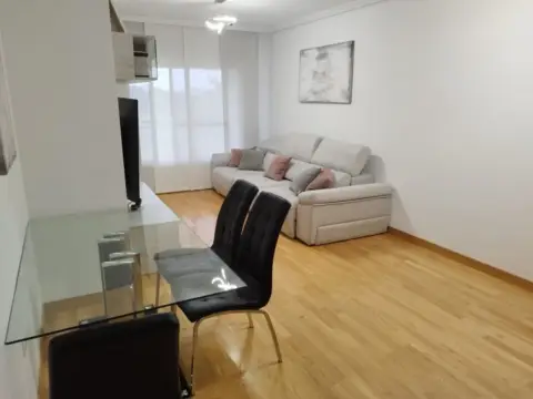 Piso en Altos de Valcorchero - Restaurante Atico