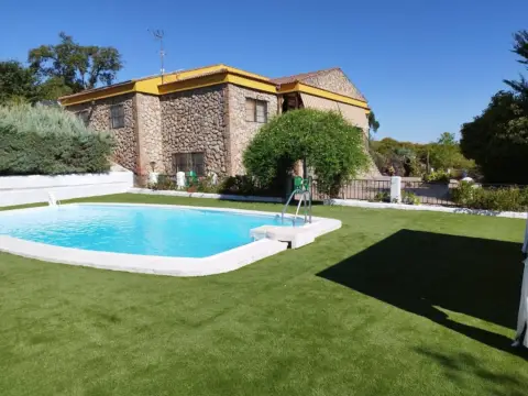 Casa unifamiliar en Sierra de Fuentes