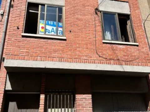 Casa adosada en Carbonero El Mayor
