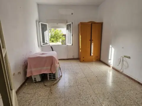 Casa en Iglesia (calle Iglesia 4)