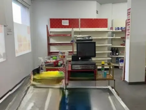 Local comercial en Madrona -Segovia