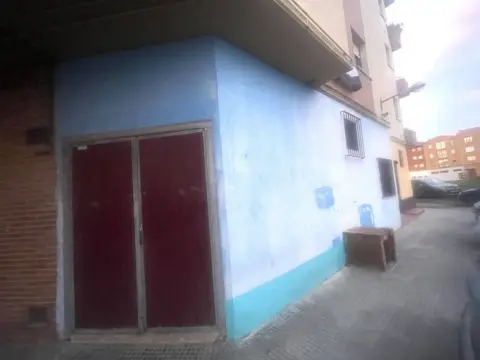 Local comercial en Lugones - Llugones