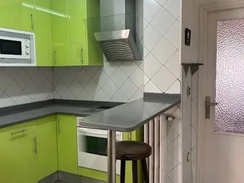 Piso en Universidad- Sta Eulalia