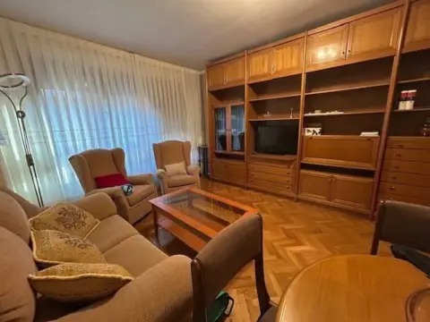 Piso en Conde Sepulveda- Jose Zorrilla