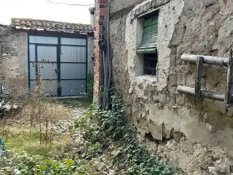 Casa en Sauquillo de Cabezas