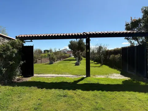 Casa en Camino Viejo del Casar