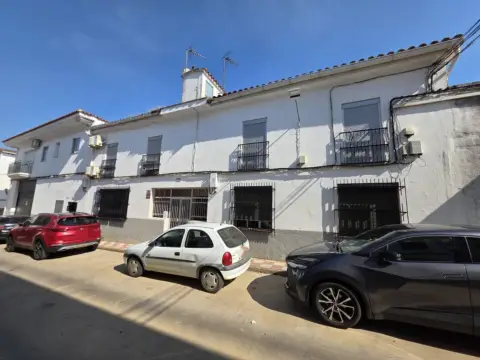 Casa unifamiliar en Serradilla