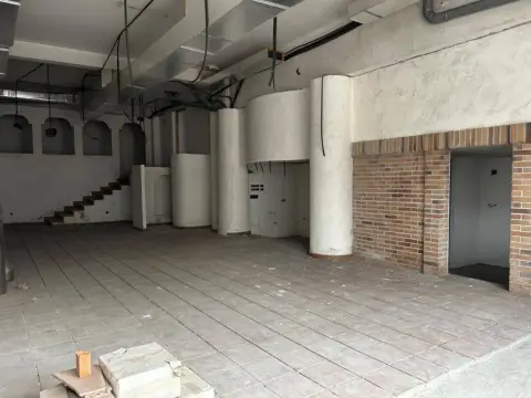 Local comercial en Principio calle Zamora