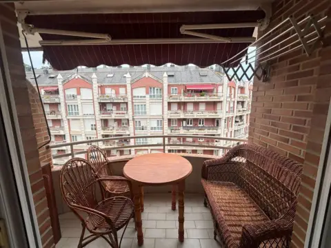 Apartamento en calle de Ataulfo Argenta, 6