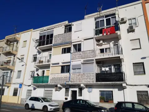 Piso en San Miguel - Centro de Salud