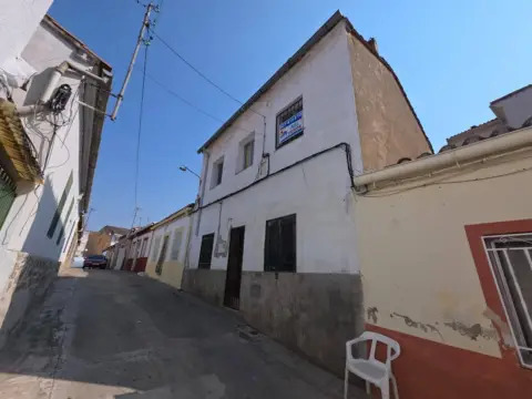 Casa adosada en San Miguel