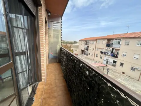 Piso en Yuncler