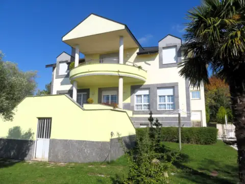 Casa unifamiliar en calle de los Acebos