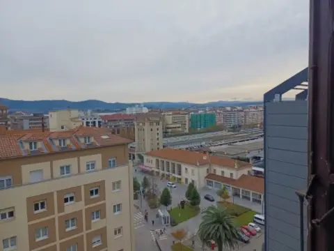 Edificio en calle Alta-Soltileza