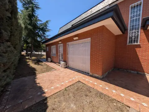 Casa unifamiliar en calle de Aranjuez, 1049