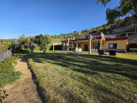 Casa en Sierra Santa Bárbara