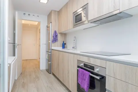 Piso en Valdezarza