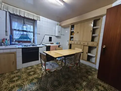Casa pareada en Barrio de Cosio, 135
