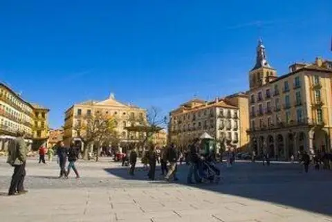 Edificio en Casco Antiguo