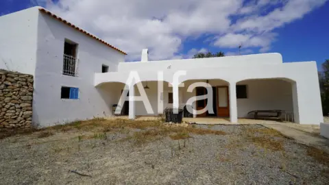 Single-family house in - Sant Joan de Labritja
