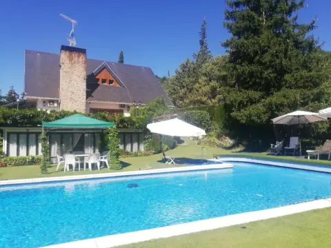 Casa unifamiliar en Becerril