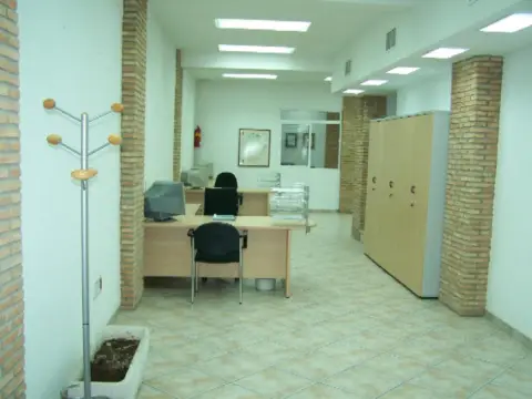 Local comercial en Santa Ana
