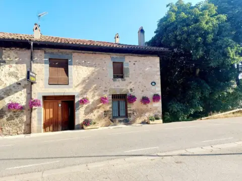 Casa pareada en Villoslada de Cameros