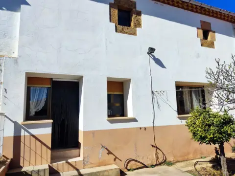 Casa adosada en Torreandaluz