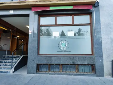 Local comercial en Espolon