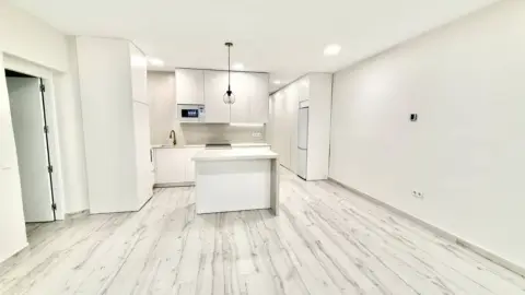 Piso en calle del Príncipe de Vergara