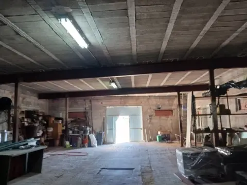 Nave industrial en Molinos de Razón
