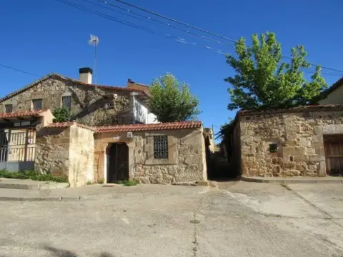 Casa pareada en Cidones