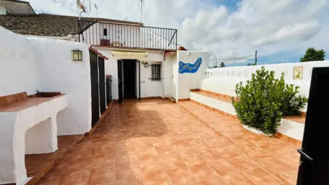 Casa pareada en Travesía de Pedro Núñez Morgades