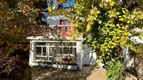 Casa pareada en calle Serrano