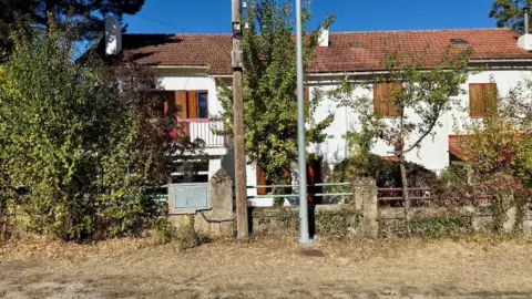 Casa pareada en calle Serrano