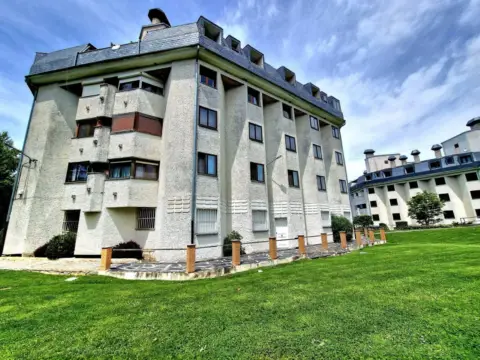 Ático en Urbanizacion