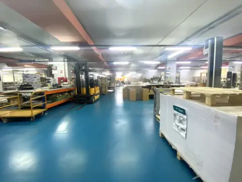 Nave industrial en Julian Camarillo