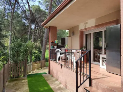 Casa unifamiliar en Urbanización