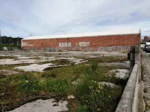 Nave industrial en Candina