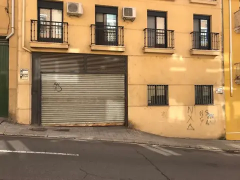 Garaje en Centro- Puerta de Coria
